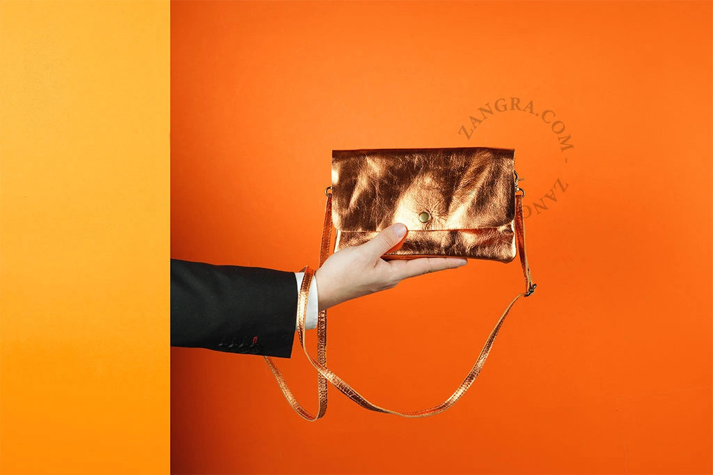 small metallic bag Bella