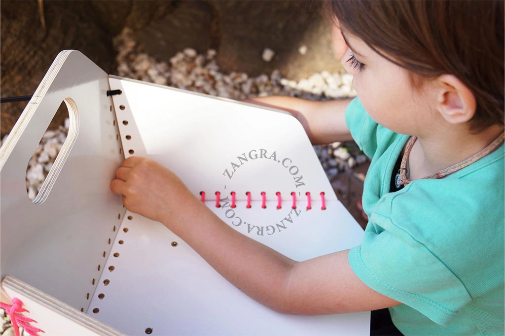 Bausatz für Kinderstuhl aus Holz