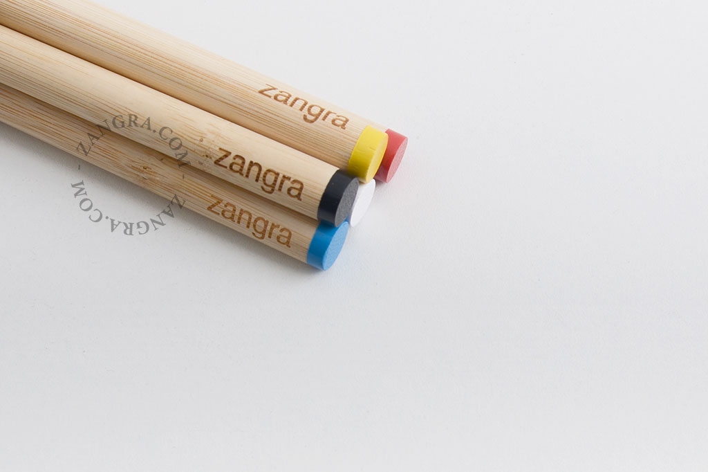 escova de dentes em bambu