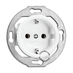 wall socket bakelite - type F