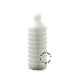 kaars-water-bottle