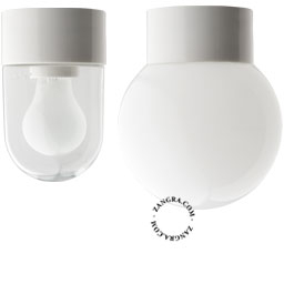 Rund lampe i hvidt porcelæn.