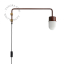 Bruine pivoterende wandlamp met zwenkarm.