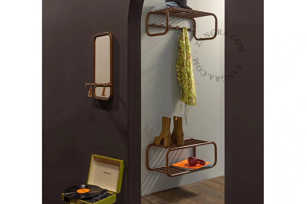 retro mirror
