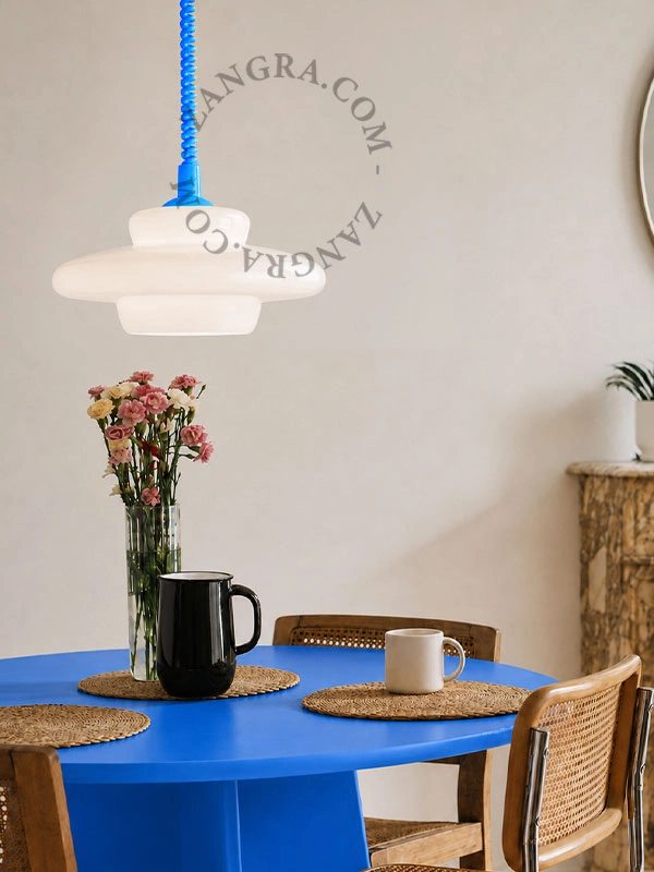 lampa wisząca Emile z niebieskim przewodem spiralnym