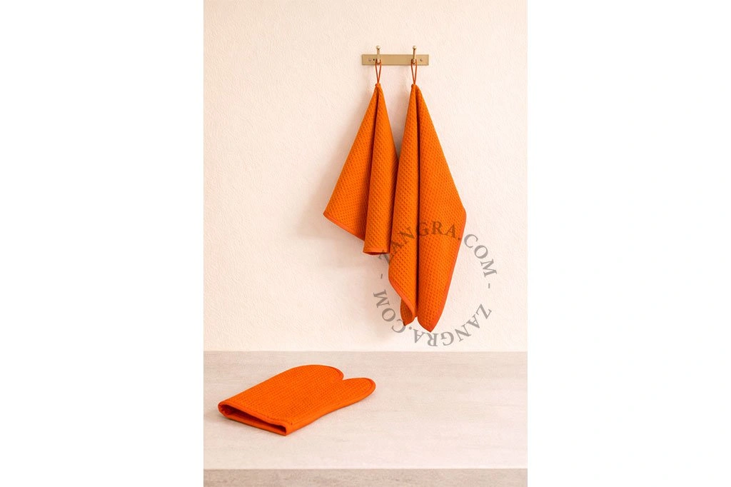 honeycomb oven glove