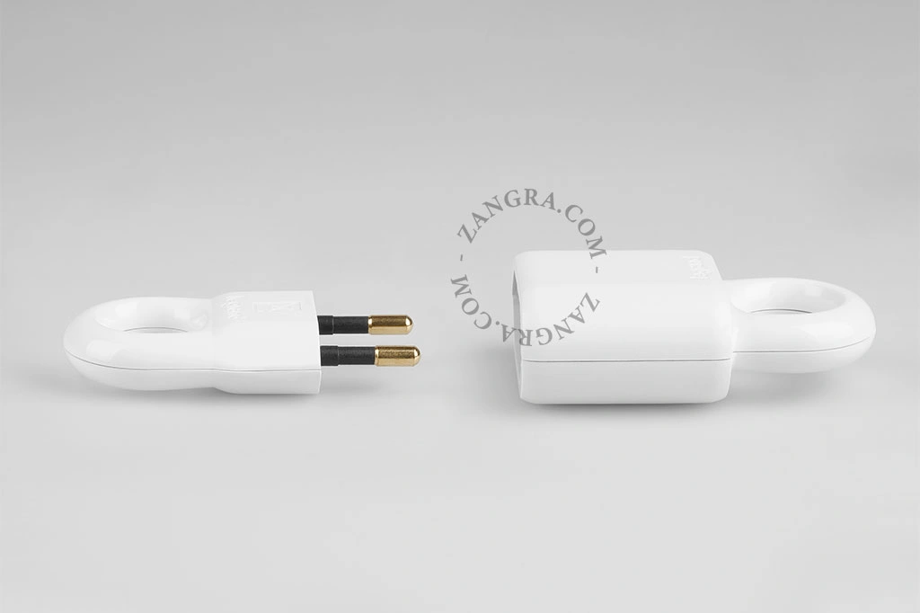 weißer Typ-C-Buchsenstecker