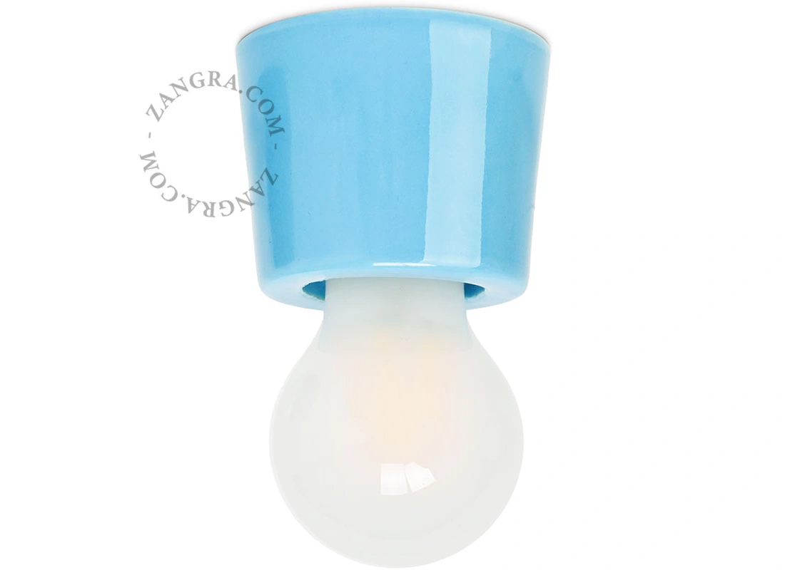 jasnoniebieska porcelanowa lampa Annie
