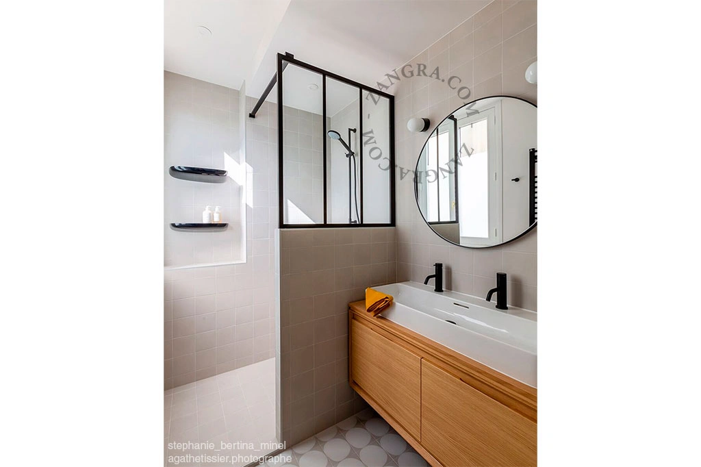 aplique de baño de porcelana negra - pantalla de vidrio - Ø 8,5cm - IP54