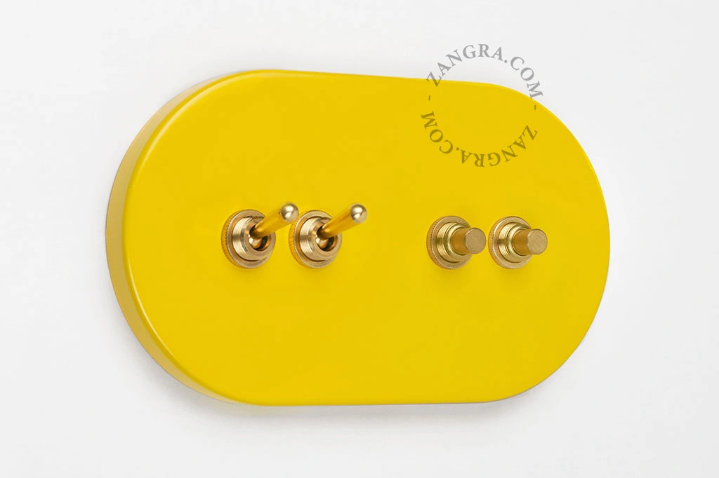 interruptor amarelo - duplo comutador simples ou bidirecional em latão e duplo interruptor