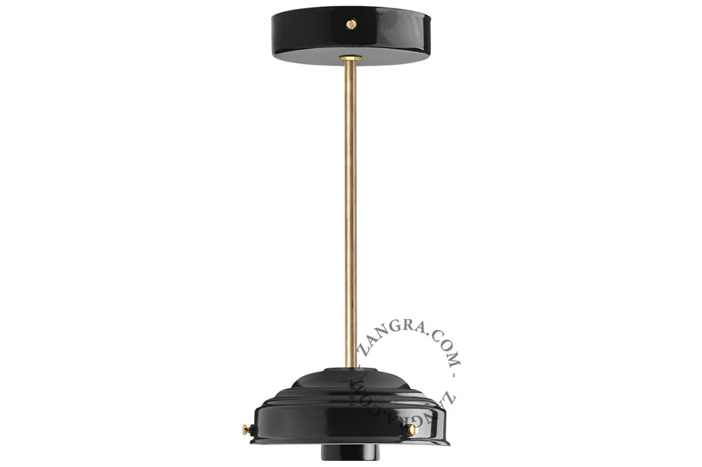 sort loftslampe og messing