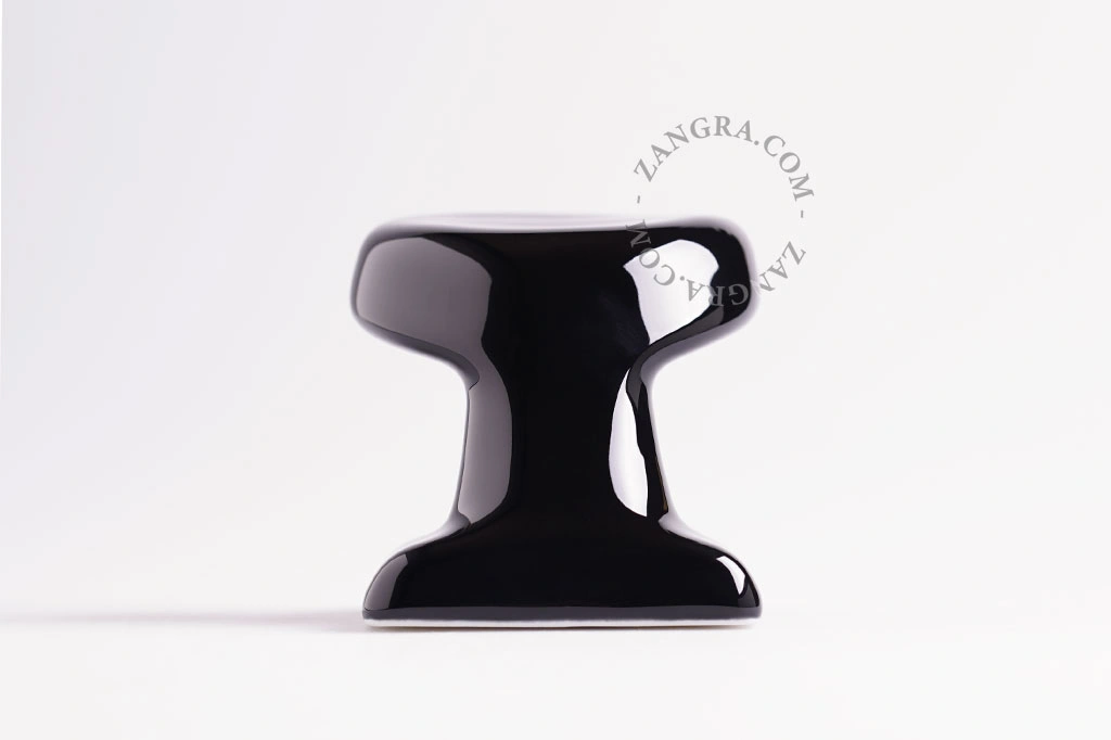 gancho de porcelana negra