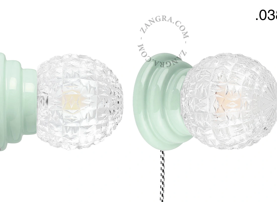 zielona porcelanowa lampa ścienna Art Deco Danilo z włącznikiem