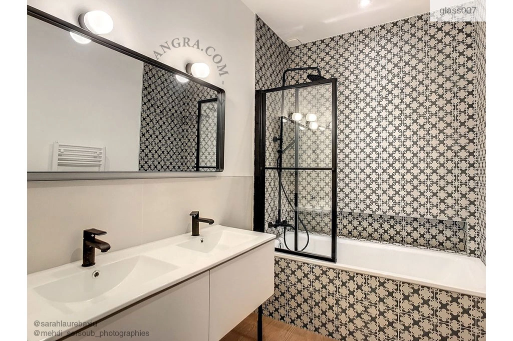 aplique de baño de porcelana negra - pantalla de vidrio - Ø 8,5cm - IP54