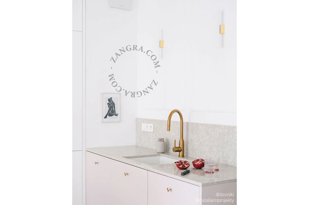 applique ou plafonnier S14d doré - ampoule tubulaire opaline