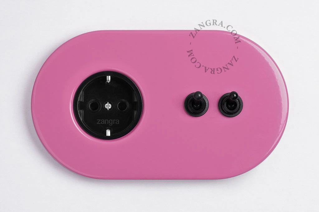 prise murale rose et double interrupteur va-et-vient ou simple - leviers noirs