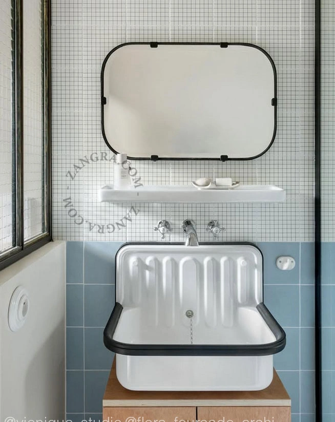 vægmonteret sæbeholder i porcelæn