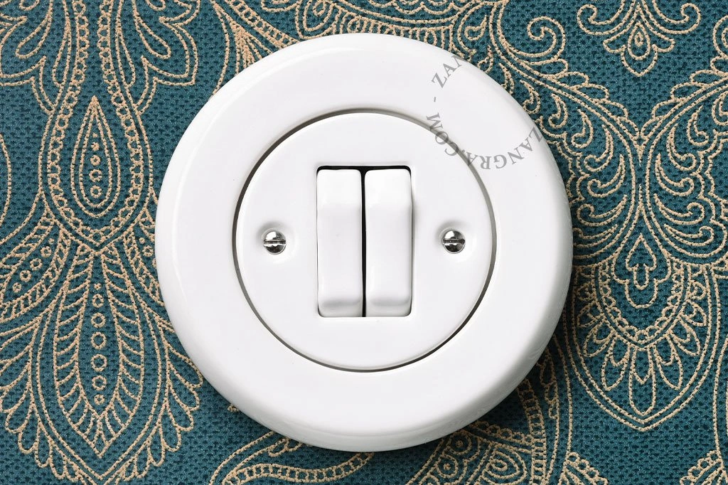 przełącznik porcelanowy prosty lub dwukierunkowy