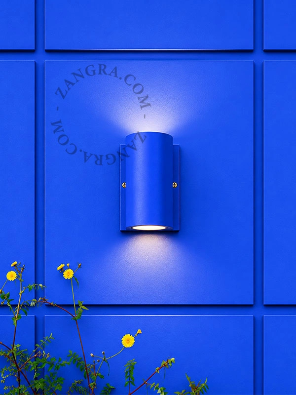 niebieska lampa ścienna góra - dół Eline - IP44
