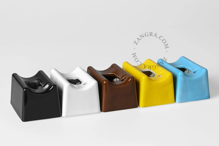 hvid porcelæn S14d lampeholder til stick pære