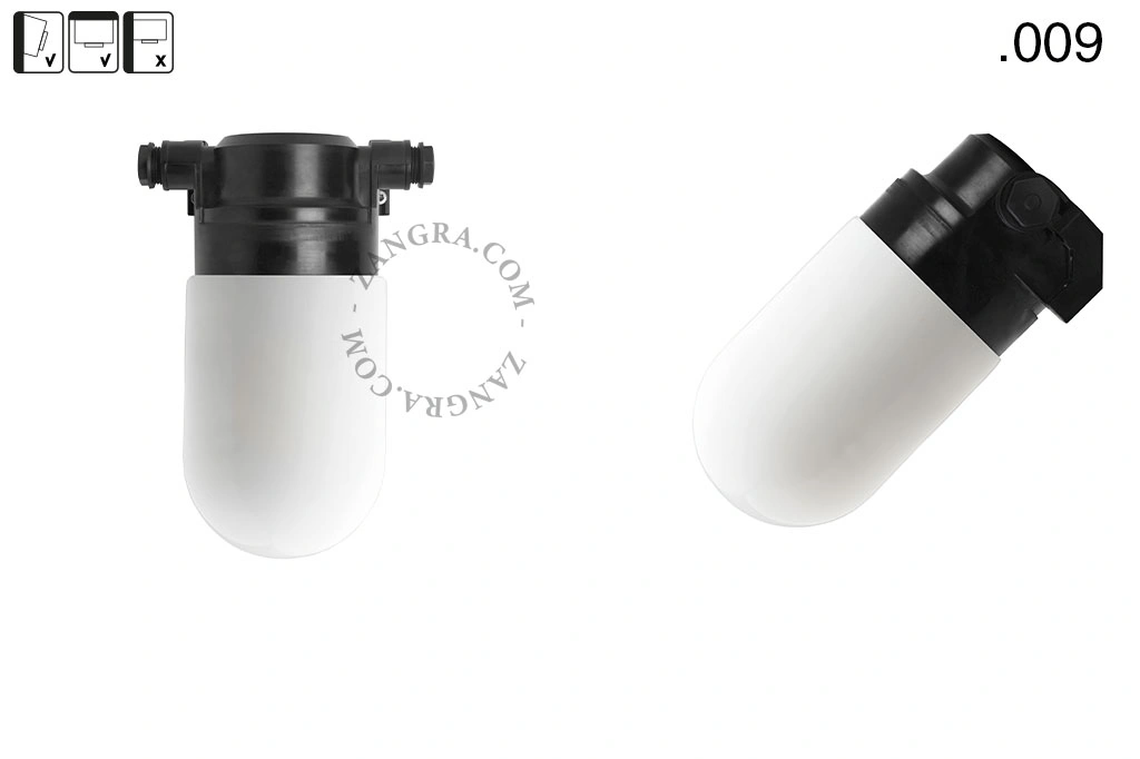 badrum svart vägglampa med glasskärm - IP54