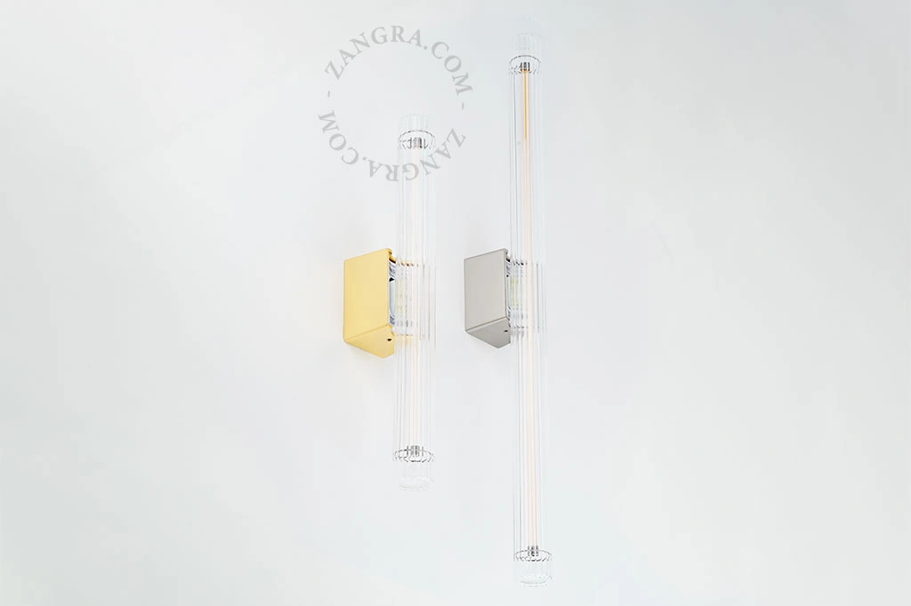 zilverkleurige lamphouder met buislamp - geribbeld glas
