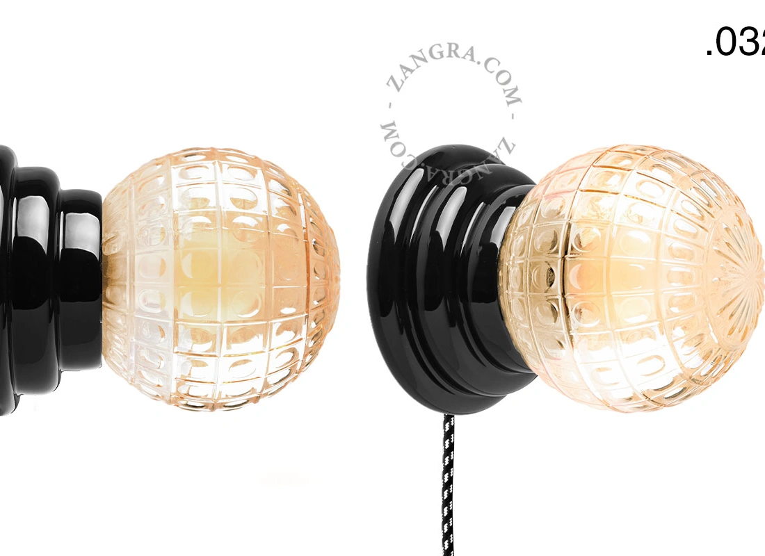 czarna porcelanowa lampa ścienna Art Deco Danilo z włącznikiem