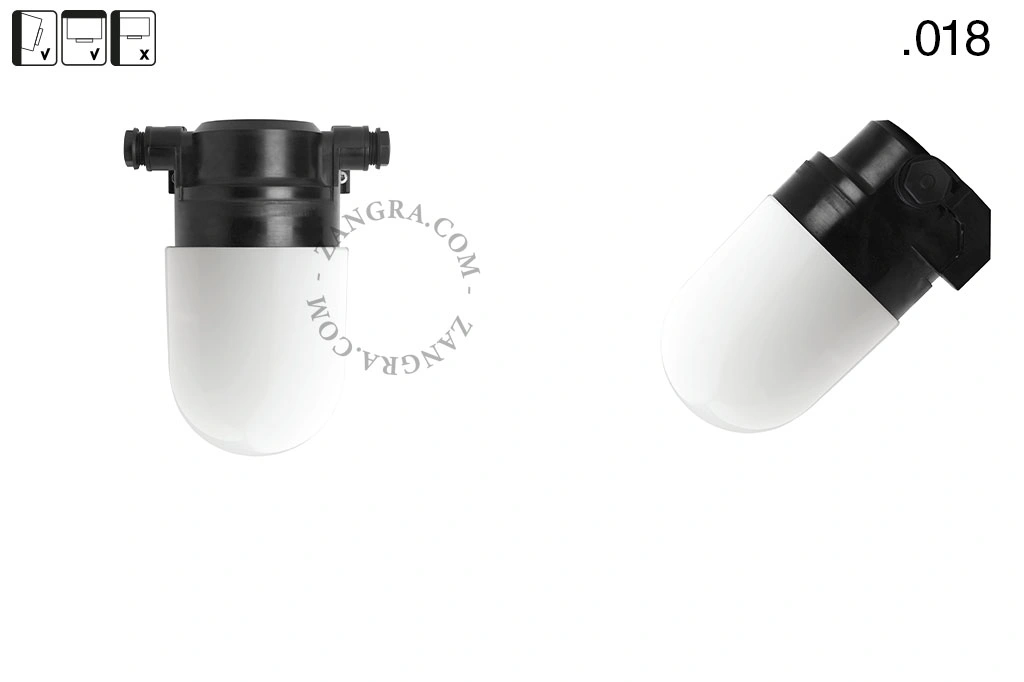 badrum svart vägglampa med glasskärm - IP54