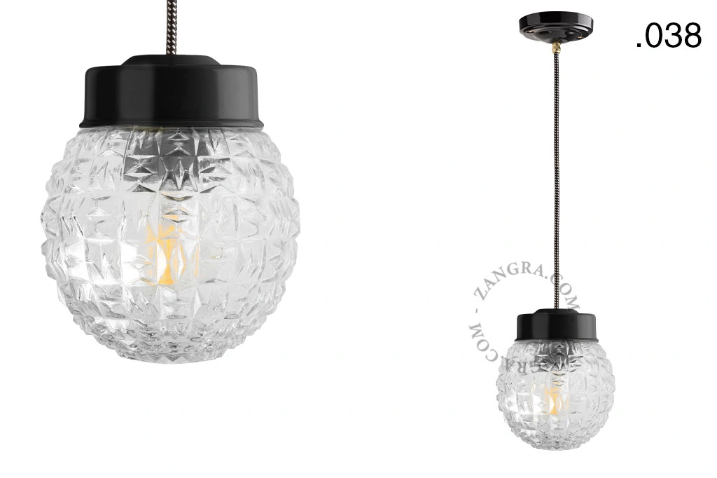 czarna lampa wisząca porcelana ze szklanym kloszem