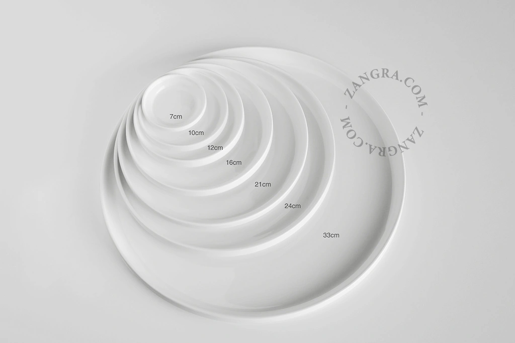 porcelain plate - Ø 33 cm