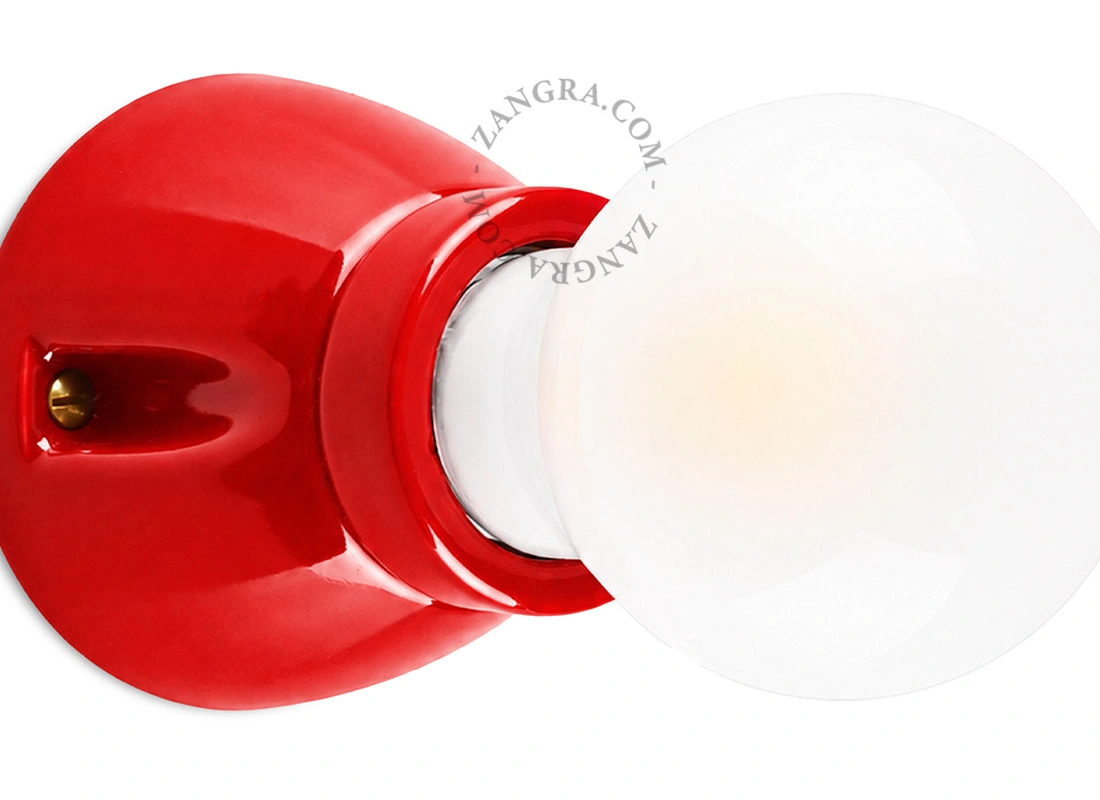 porcelanowa lampa czerwona