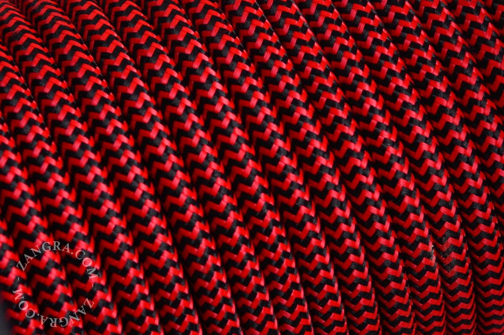 câble textile - rouge et noir zigzag