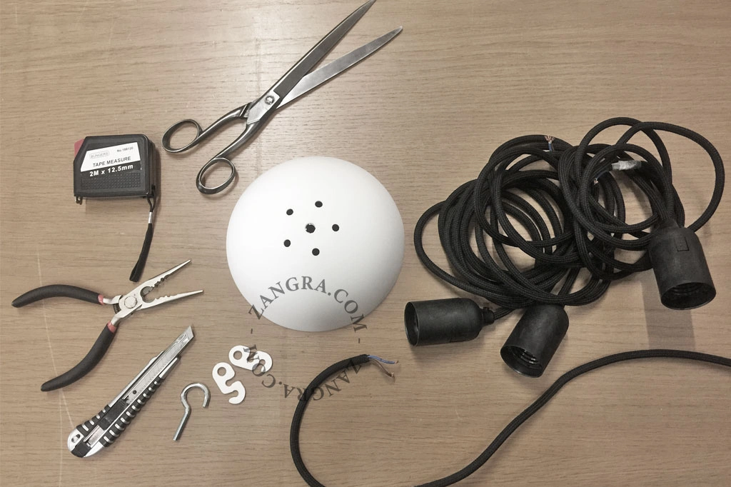 weißer flexibler Lampenbaldachin für 4 Kabel