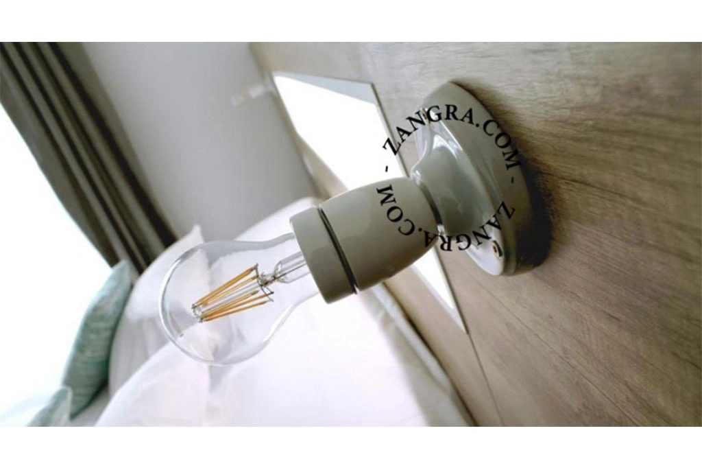 bombilla de filamento LED E27 regulable - 2700K - 6,5W
