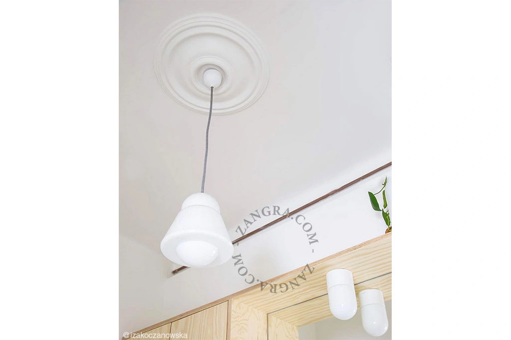 lámpara de baño de porcelana blanca - pantalla de vidrio - Ø 8,5cm -  IP54