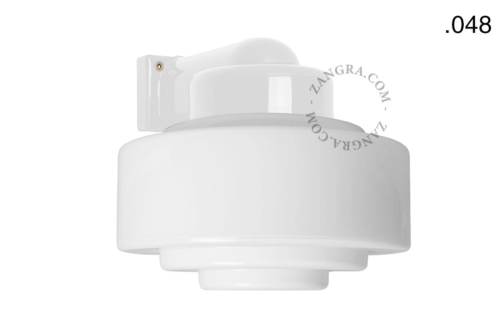 zewnętrzna lub łazienkowa lampa ścienna biała porcelana ze szklanym kloszem - IP54