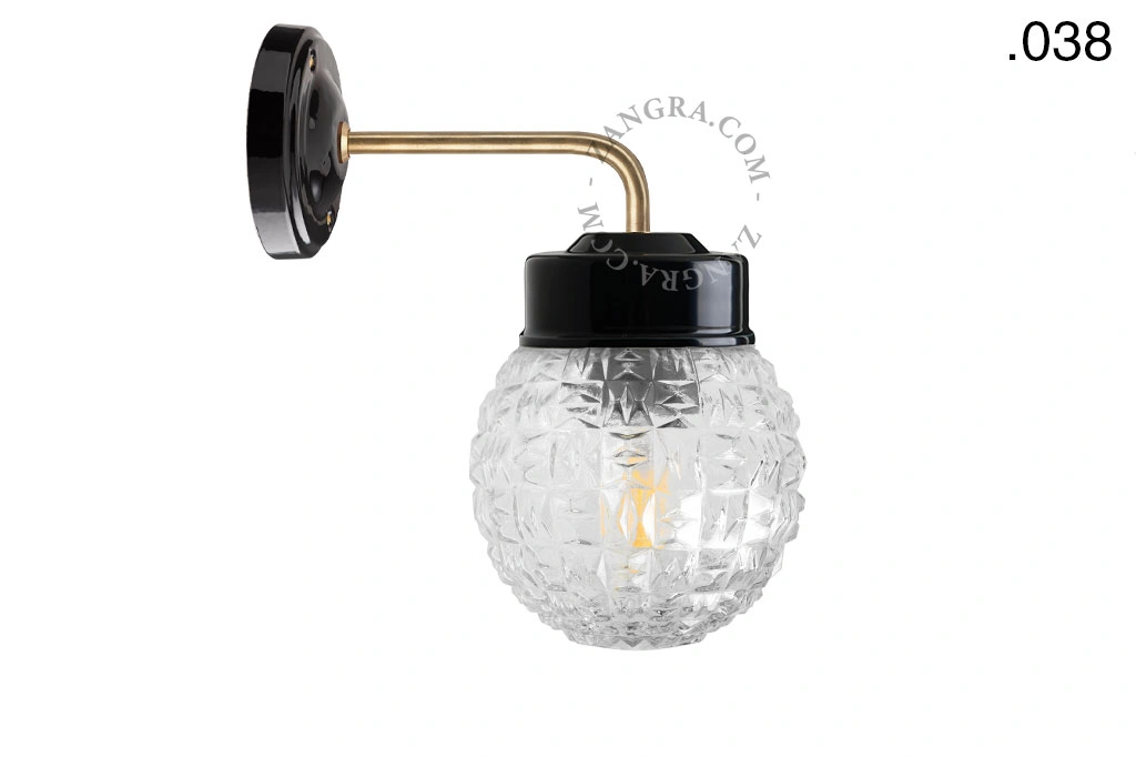 applique en porcelaine noire avec globe en verre