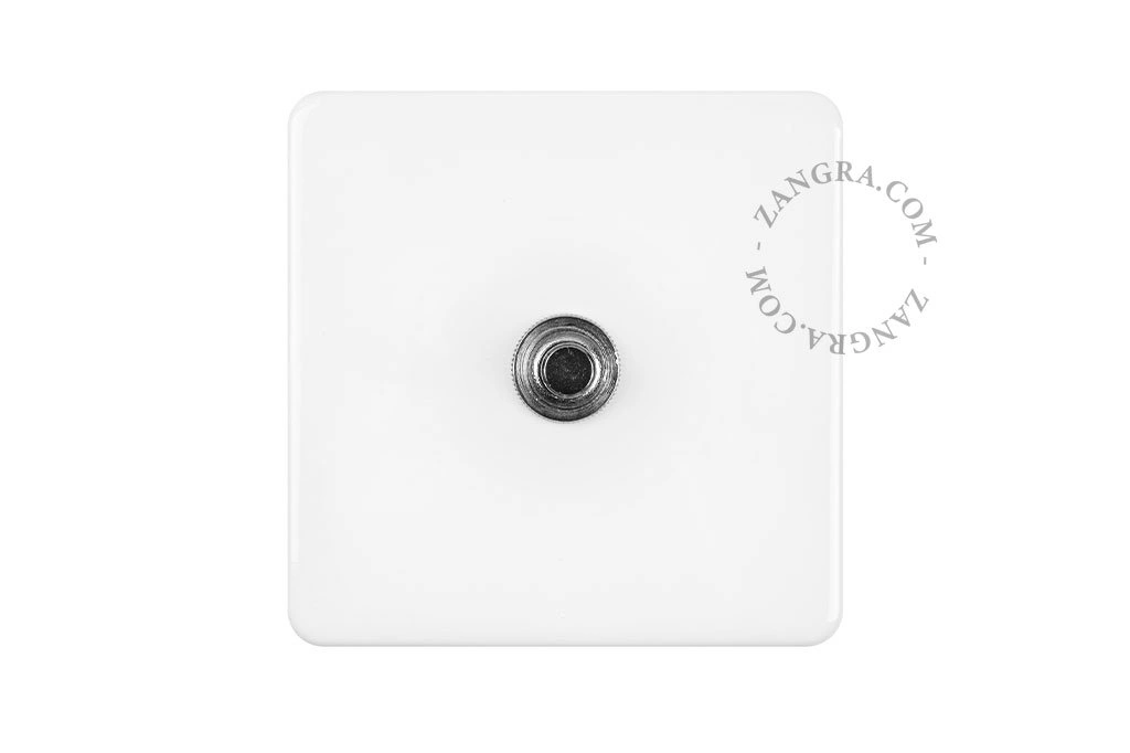 afbryder i hvidt porcelæn med nikkel trykknap