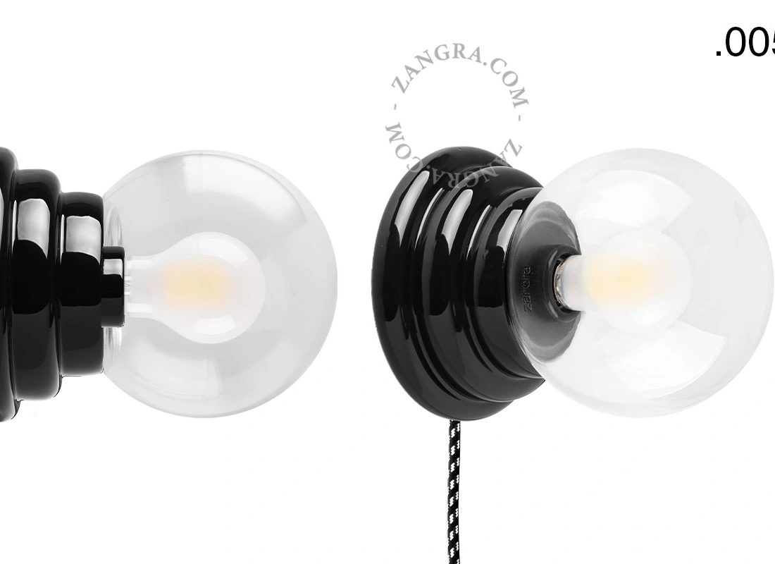 czarna porcelanowa lampa ścienna Art Deco Danilo z włącznikiem