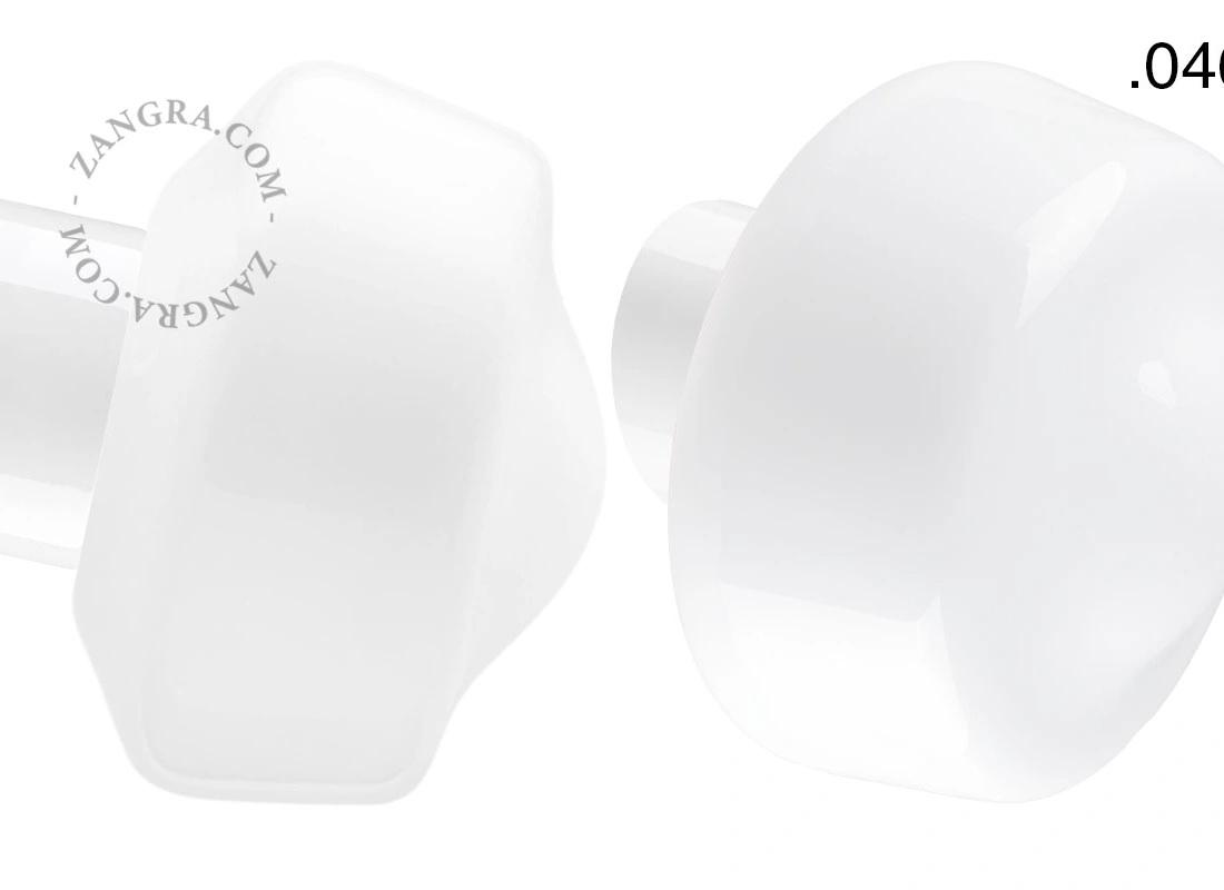 biała porcelanowa lampa ścienna David - Ø 10 cm