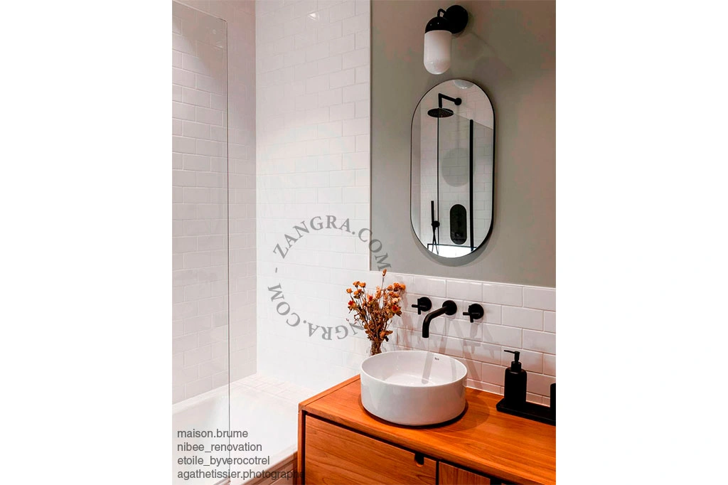 applique en porcelaine noire - globe en verre