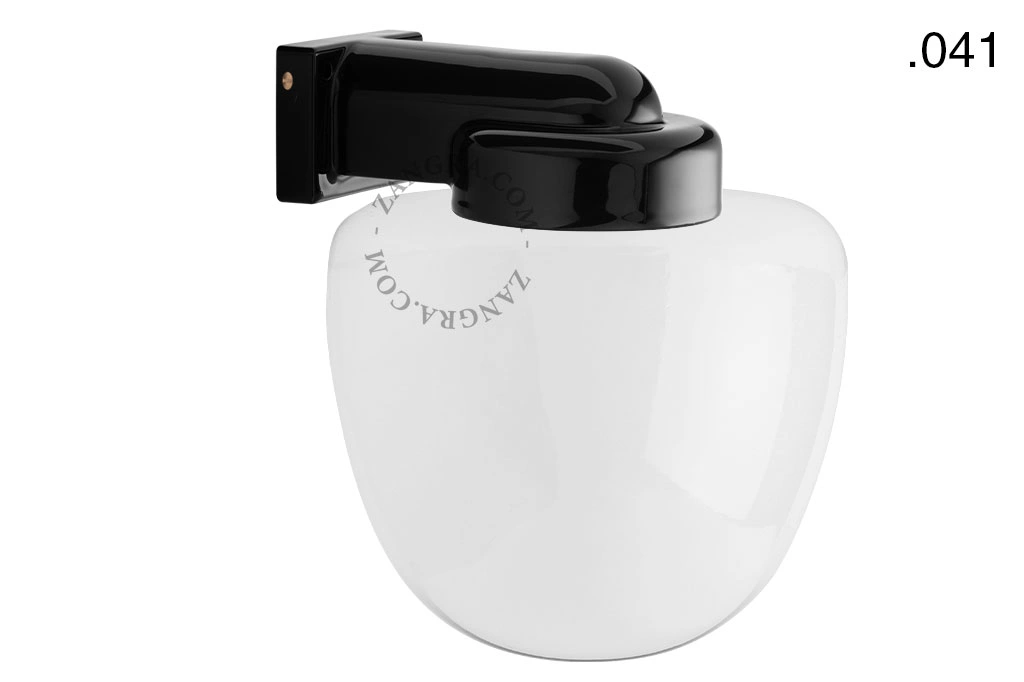 badeværelse sort porcelænsvæglampe med glasskærm - IP54