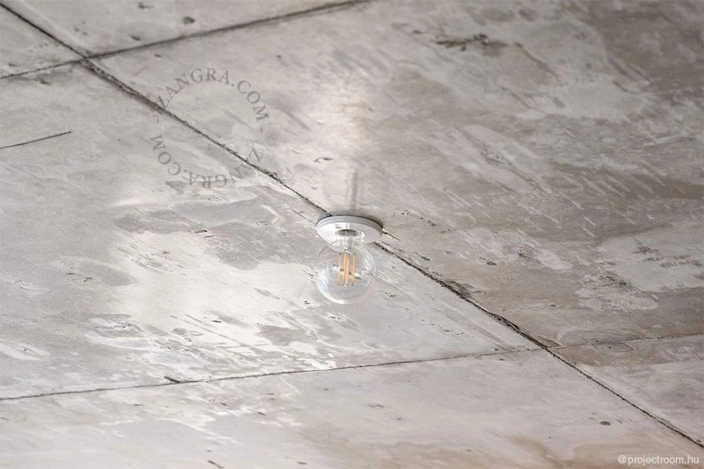 applique ou plafonnier en porcelaine blanche