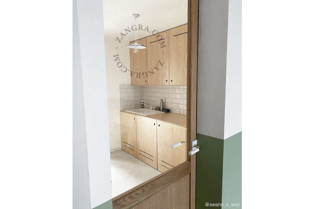 double poignée de porte en porcelaine blanche et laiton