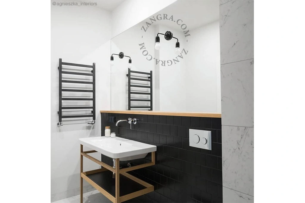 black Pure Porcelain wall light