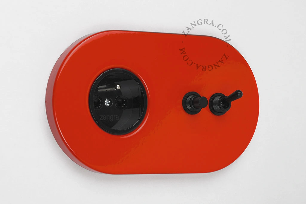 prise murale rouge et interrupteur va-et-vient ou simple et bouton-poussoir - noir