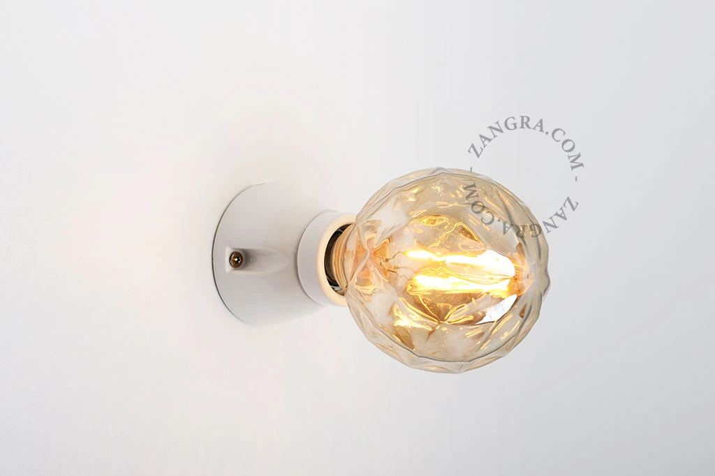 E27 dimbar filament LED ljuskälla - rökt glas - konkav - 2200K - 4W