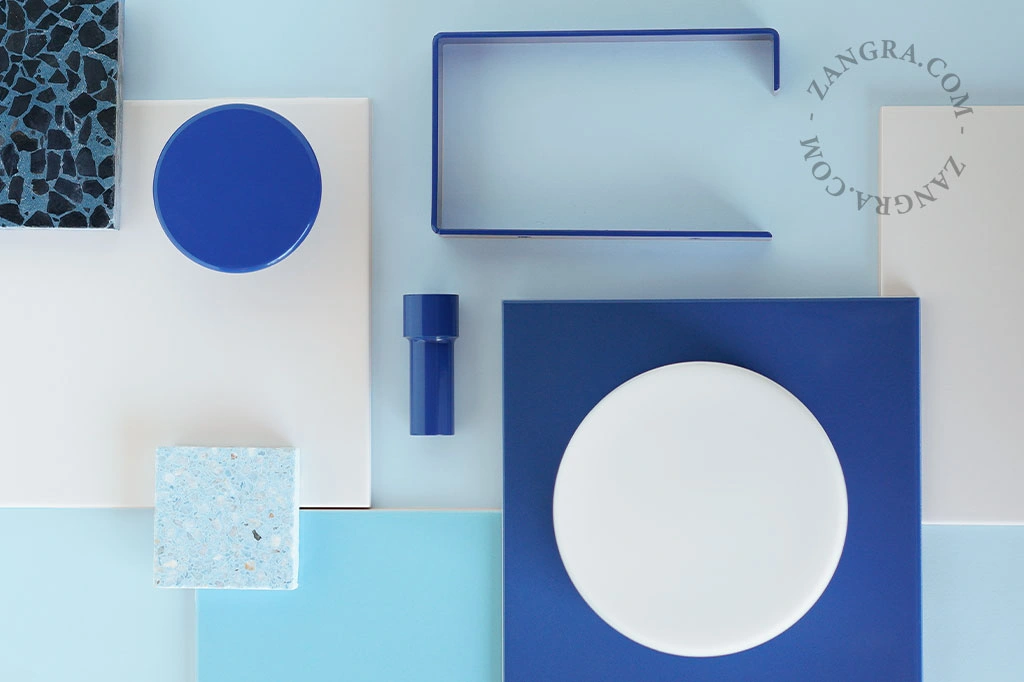 blauwe toiletrolhouder Abel