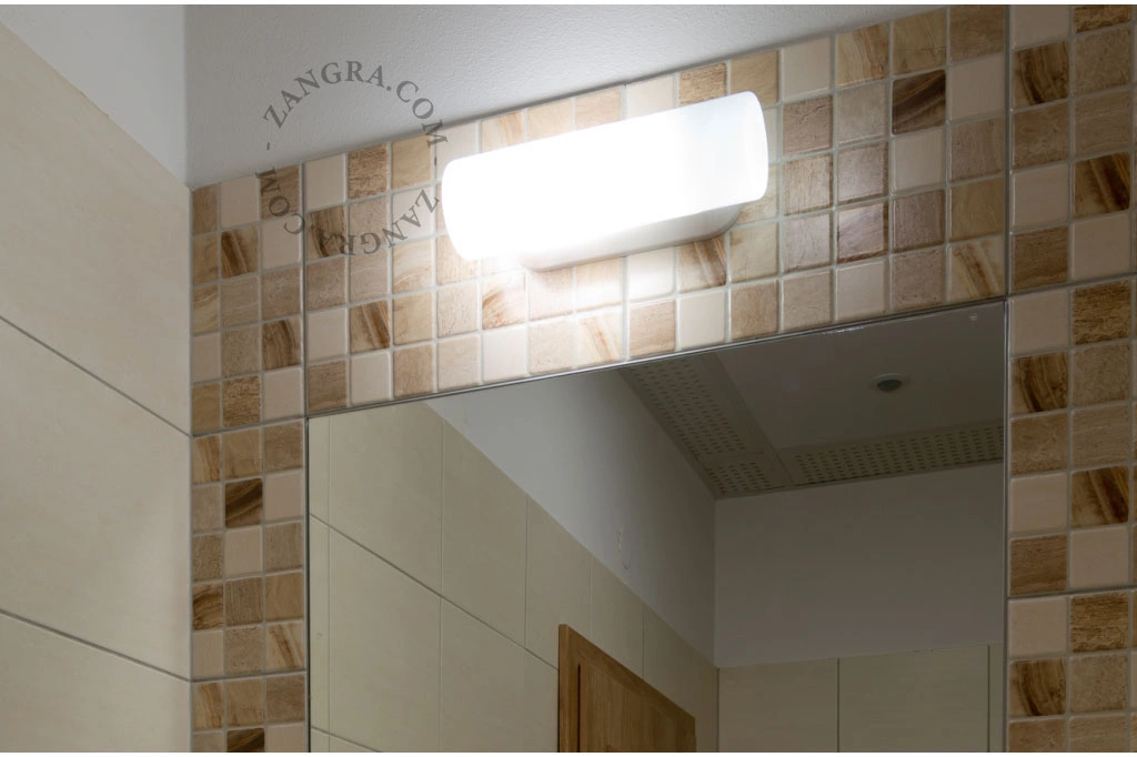 Leuchte aus geblasenem Glas für den Außenbereich oder das Badezimmer – 28 cm - IP43