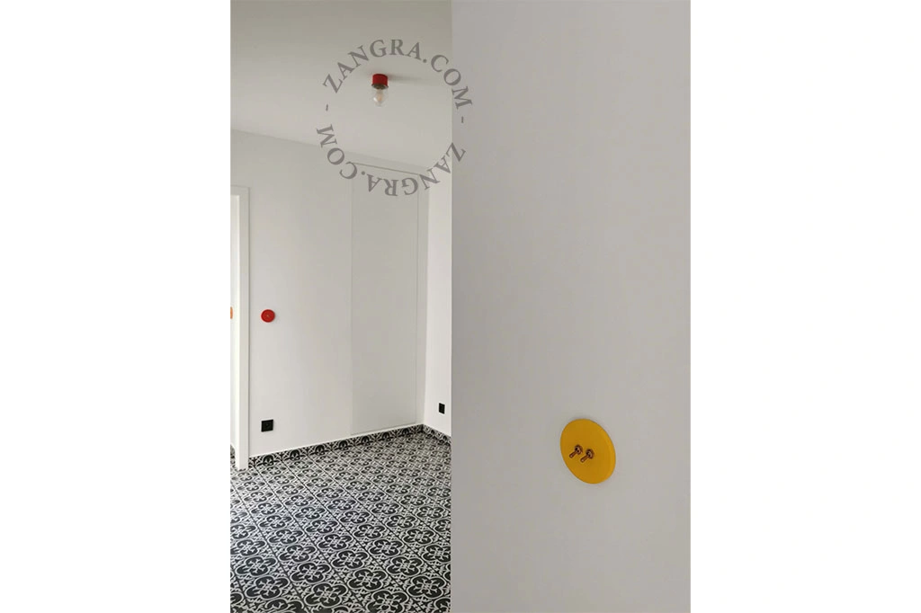 interruttore deviatore o semplice giallo con 2 levette in ottone